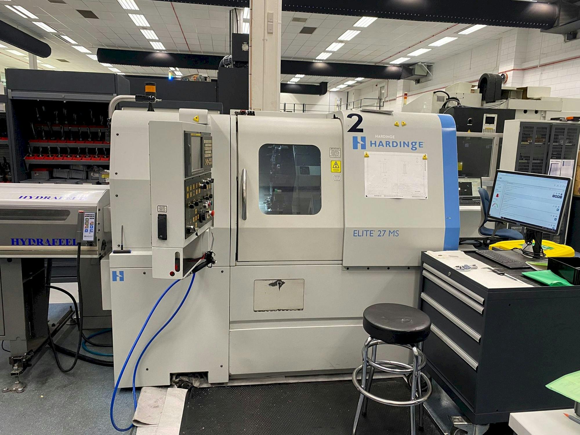 Koneen  HARDINGE Elite 27MS etunäkymä