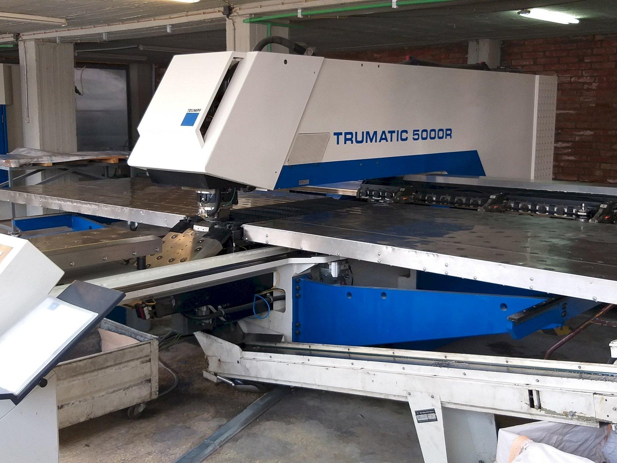 Koneen  Trumpf Trumatic 5000 R etunäkymä