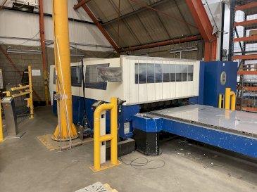 Koneen  Trumpf Trumatic L3050 5kW etunäkymä