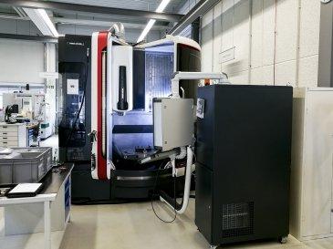 Koneen  DMG MORI etunäkymä LASERTEC 65